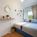 Apartmant With Pool 8 *
