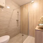 Apartmant With Pool 8 *
