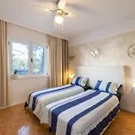 Apartmant With Pool 8 Kaštela