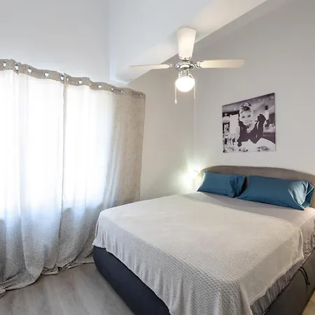 Apartmant With Pool 8 Kaštela