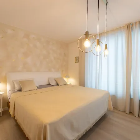 Apartmant With Pool 8 * Kaštela