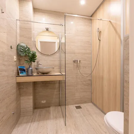 شقة Apartmant With Pool 8