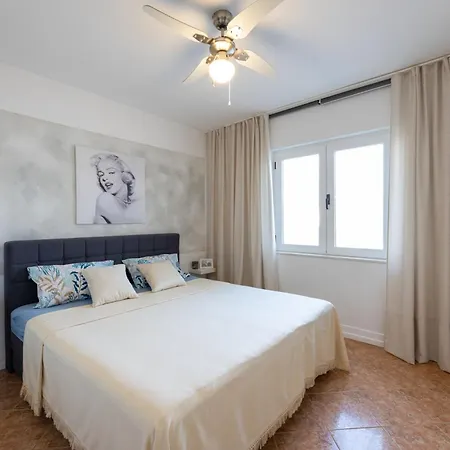 شقة Apartmant With Pool 8 *