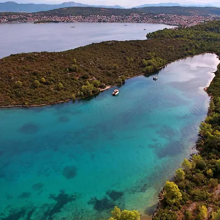 Apartmant With Pool 8 Kaštela